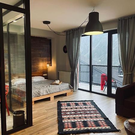 Kazbegi Stylish Apartment Exterior foto